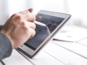 Understanding mobile app market research and its process